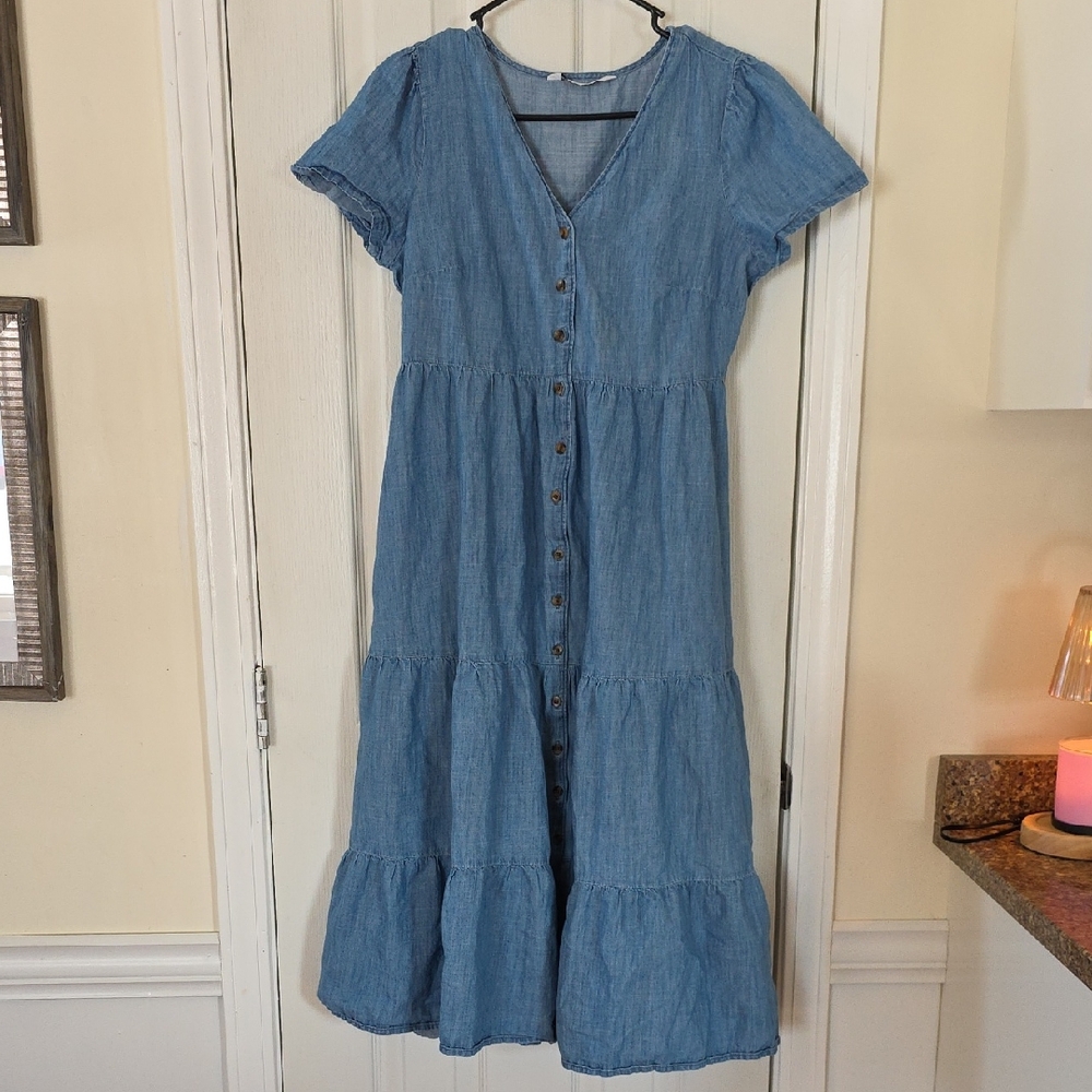 Casual Blue Button-Down Midi Dress